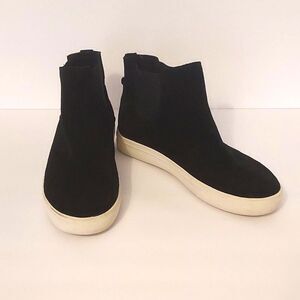 Blando Waterproof Sneaker Black High Top Slip On Size 7